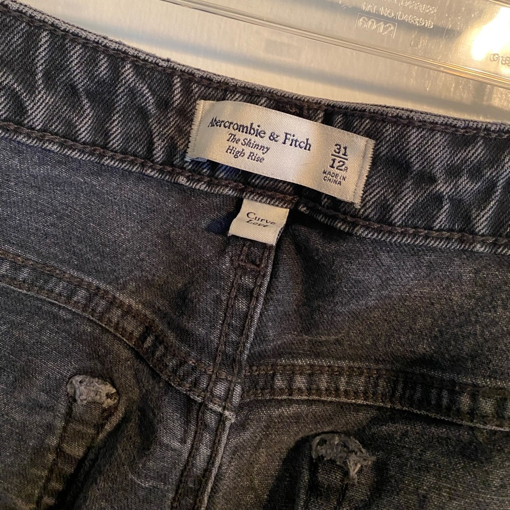 Skinny high rise A&F jeans